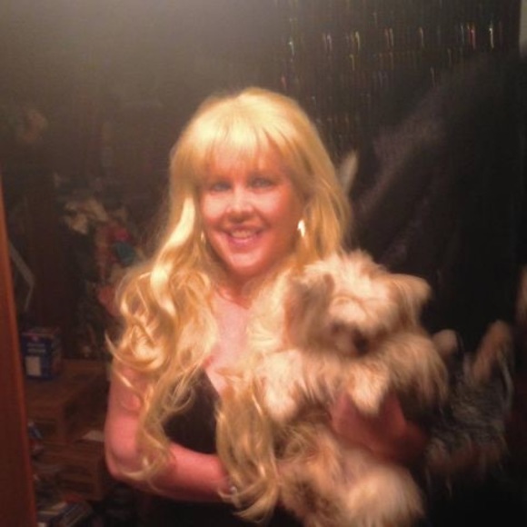 Meet your Posher, Janice - Picture 1 of 1